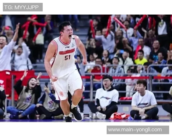 新疆男篮主力表现抢眼徐杰接班人崭露头角赢球之外的深远意义